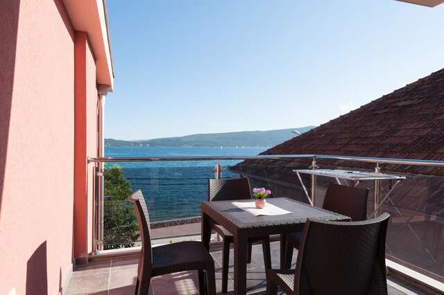 Апартаменты Apartments Delfin Тиват-31